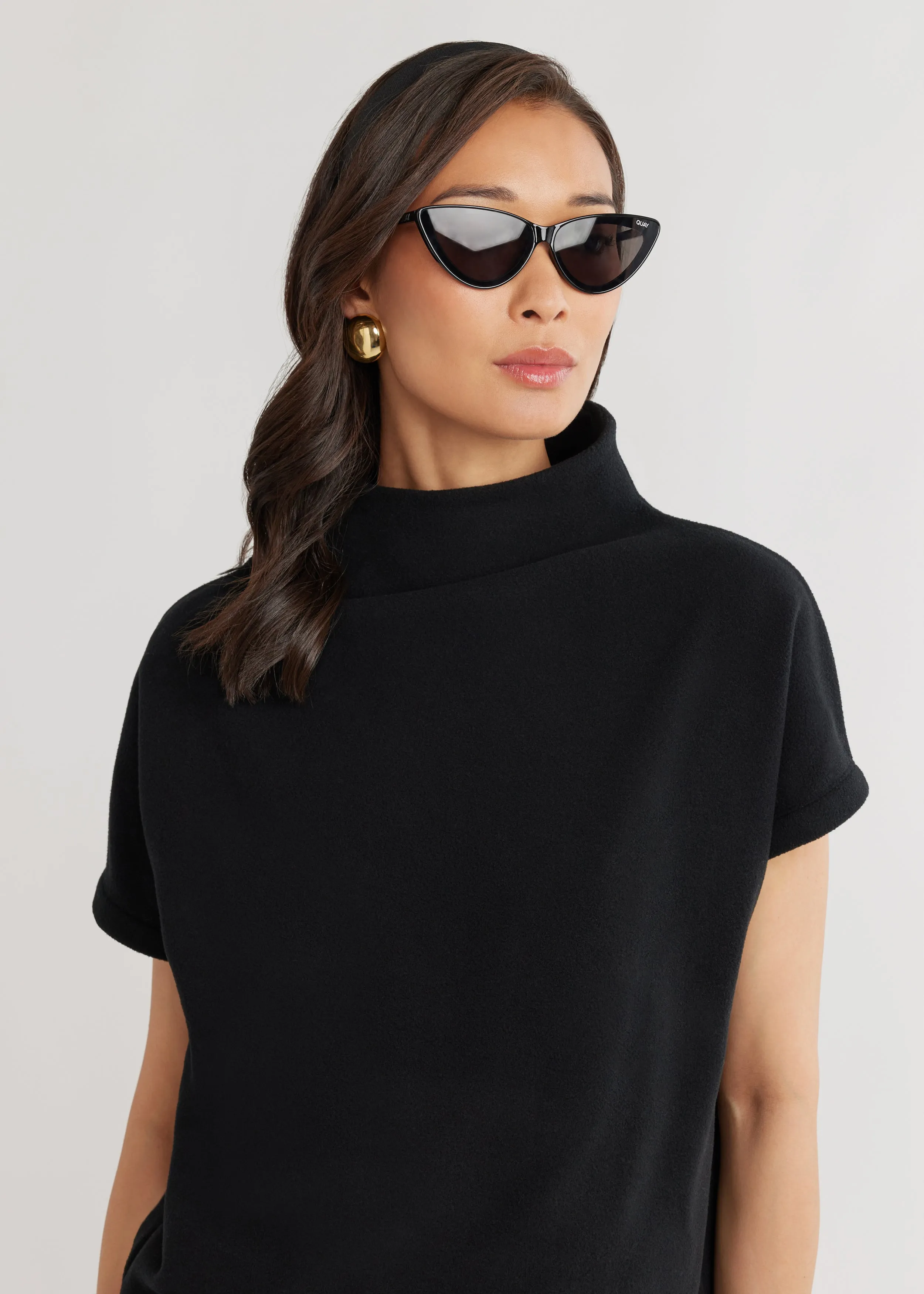 Bowery Mock Neck in Vello Fleece (Black)