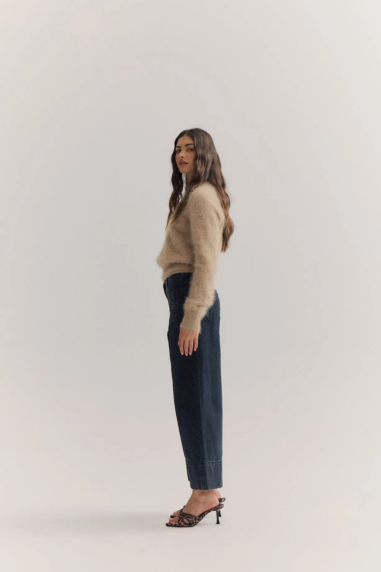 Pia Cropped Knit - Latte